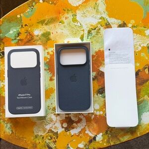 Apple TechWoven Case for iPhone 17 Pro - Dark Blue